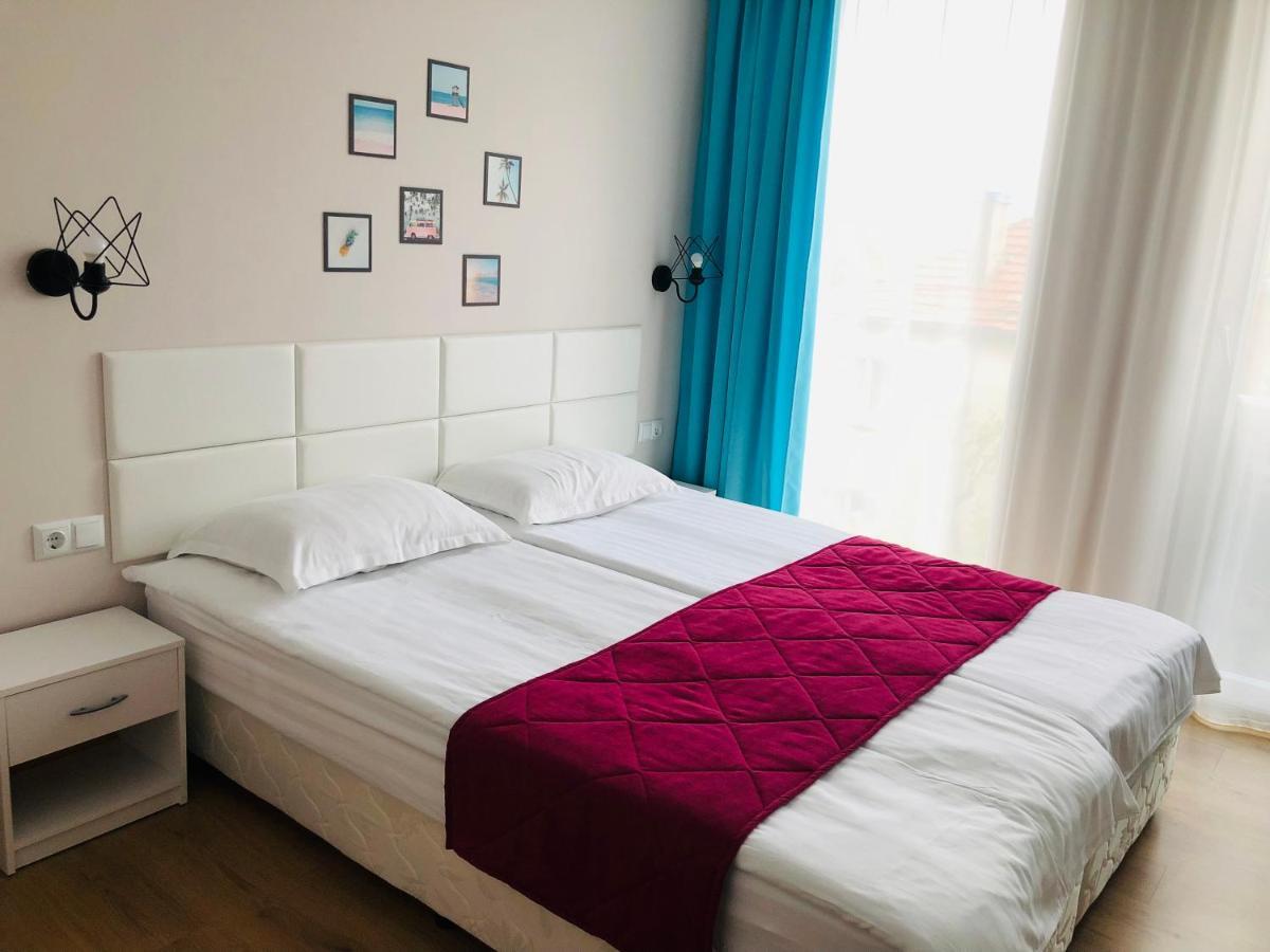 Colors Boutique Hotel Obzor Exterior photo